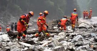 নেপালে দুর্যোগের ২ সপ্তাহ পরও চলছে রেসকিউ মিশন